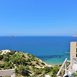 Villa Marina 11-19